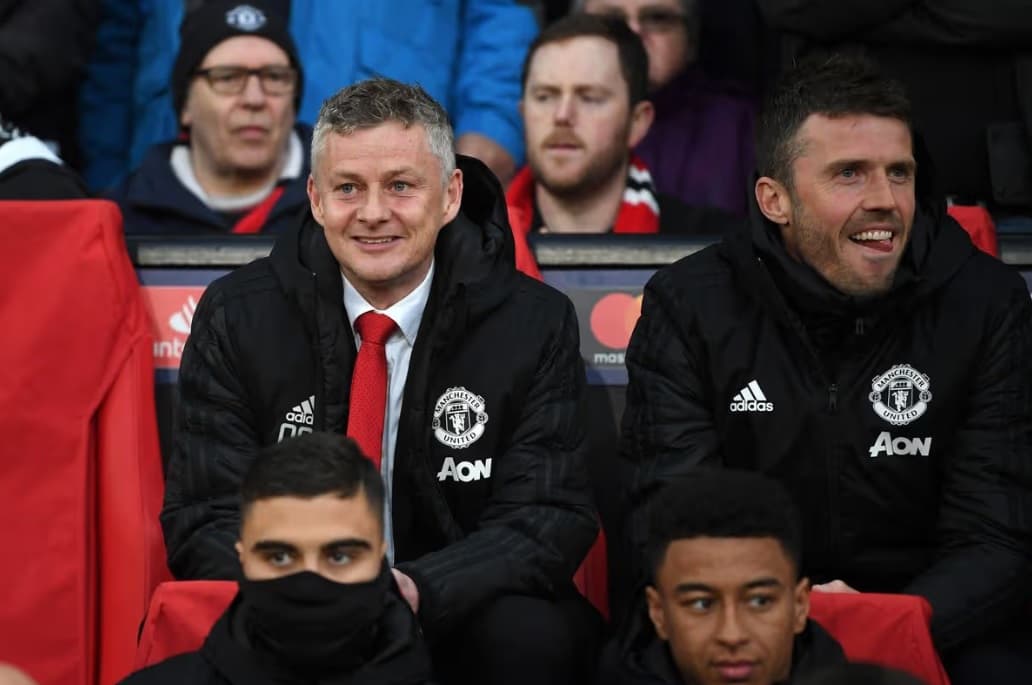 Michael Carrick dismisses Ole Gunnar Solskjaer comparison in Man Utd job update